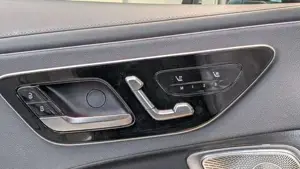 Mercedes-Benz E 300 Bild 20