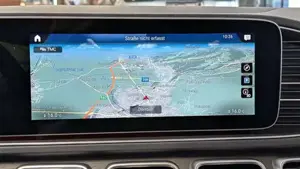 Mercedes-Benz E 400 Bild 16