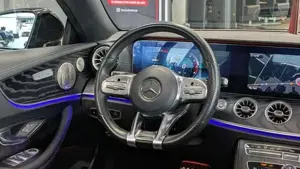 Mercedes-Benz E 200 Bild 12