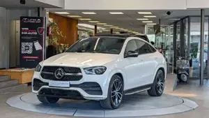 Mercedes-Benz E 400