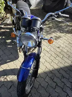 TRIUMPH Bonneville T100  Bild 4