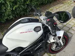 Ducati Monster 696 ABS   Termignoni Carbon   Aufsteigen und Losfahren   nur 13.500 km