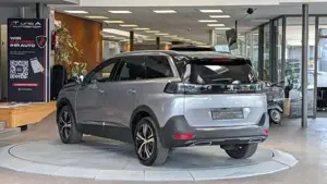 Peugeot 5008 Bild 6