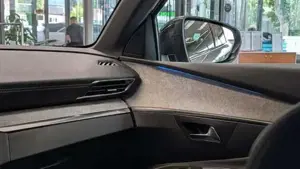 Peugeot 5008 Bild 18