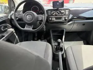 VW Up  Schnäppchen TÜV 6.2027 Bild 5