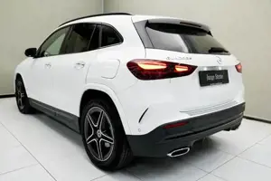 Mercedes-Benz GLA 200 Bild 12