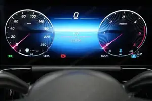 Mercedes-Benz GLA 200 Bild 5