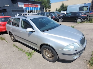 Skoda Octavia Kombi zu Verkaufen  Bild 4