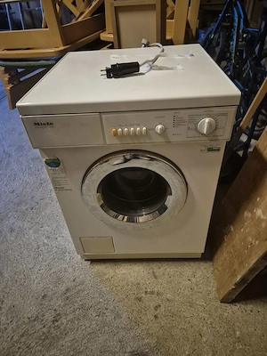 Waschmaschine zu verschenken Bild 2