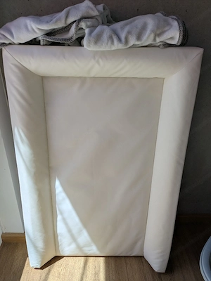 Wickelunterlage mit 2* Bezug Bild 2
