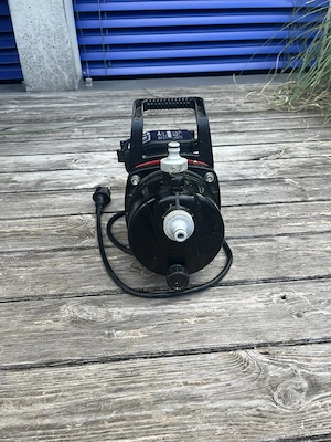 Gartenpumpe zu verkaufen Bild 2