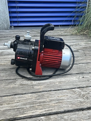 Gartenpumpe zu verkaufen