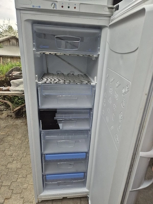 Indesit Gefrierschrank Bild 2