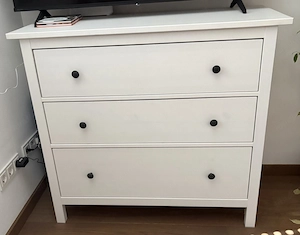 Ikea Hemnes Serie: Kommoden und Beistelltische Bild 3