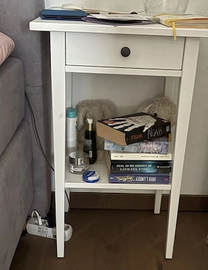 Ikea Hemnes Serie: Kommoden und Beistelltische Bild 5