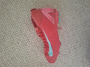 Verkaufe Nike Fussballschuhe Gr. 38,5 Bild 2