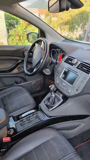 Verkaufe Ford Kuga Titanium S Bild 5