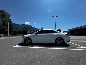 Mercedes-Benz CLA 200 d Coupé AMG Line | Panorama | MBUX | 8-fach | Top-Zustand Bild 4