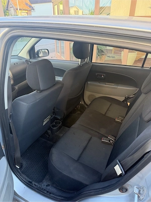 Subaru Justy Bild 5