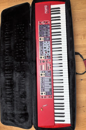 Nord Stage 88 (Revision C) Bild 5