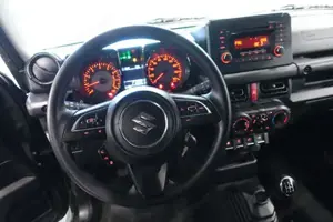 Suzuki Jimny Bild 5