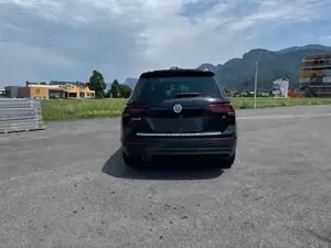 VW Tiguan 1,5 TSI Act Sky Dsg Bild 3