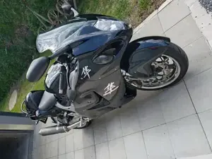 Suzuki hayabusa...... Bild 5