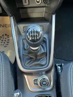 Suzuki Vitara Bild 15