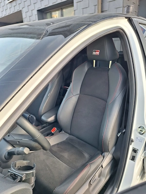 Toyota Yaris 1.5 Hybrid GR Ausstattung  Bild 4