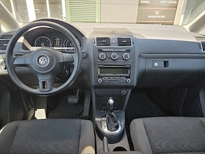 Volkswagen Touran 1,6 Tdi DSG Bild 8