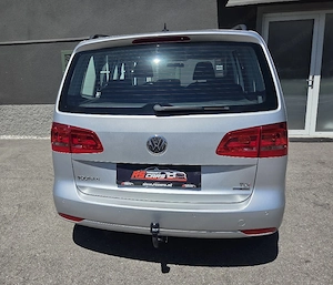 Volkswagen Touran 1,6 Tdi DSG Bild 7