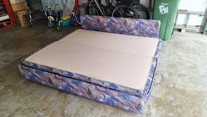 Doppelbett-Couch Bild 4