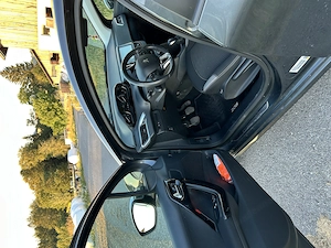 Peugeot 208 Bild 4