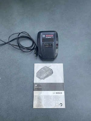 Bosch Ladestation AL 1830 CV