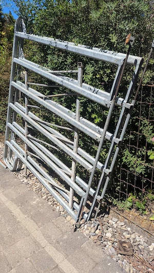 Gitter Tor Stall Weidezaun Zaun