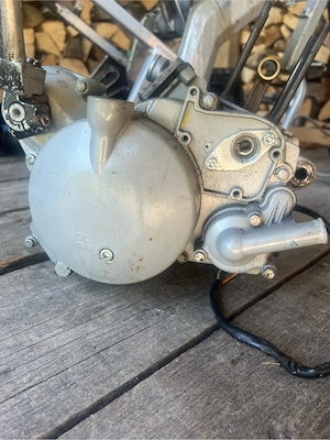 50ccm db50 Motor ohne Kolben Bild 4
