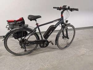E-Bike Fischer ETH 1822 Trekkingrad   Super Zustand inkl. 2 Akkus & 2 Packtaschen Bild 4