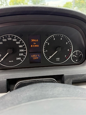 Mercedes A150 Erstbesitz Bild 9