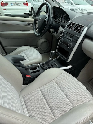 Mercedes A150 Erstbesitz Bild 8