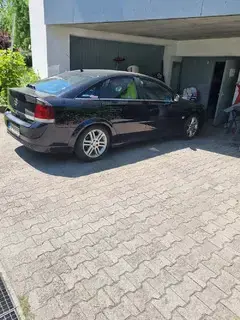 Opel Vectra CC Diesel 2.2 125PS für Export Bild 5