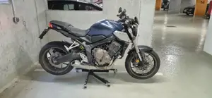 Honda CB 650R Bild 2