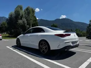 Mercedes-Benz CLA 200 d Coupé AMG Line | Panorama | MBUX | 8-fach | Top-Zustand Bild 6