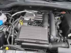 Skoda Yeti Outdoor DSG Benzin wie neu? Bild 6