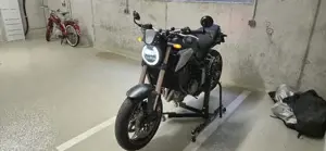 Honda CB 650R Bild 3