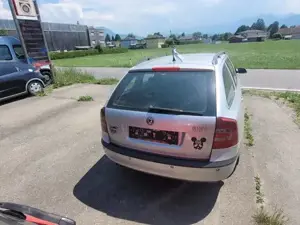 Skoda Octavia Kombi zu Verkaufen  Bild 4