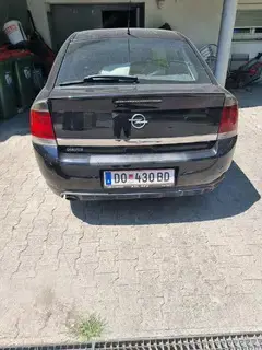 Opel Vectra CC Diesel 2.2 125PS für Export Bild 4