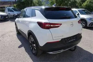 Opel Grandland Bild 8