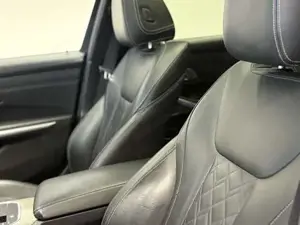 BMW 340 Bild 12