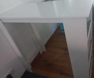 Bartisch mit Stauraum weiss Guter Zustand Bild 4