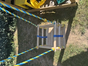 Babyschaukel aus Holz Bild 4